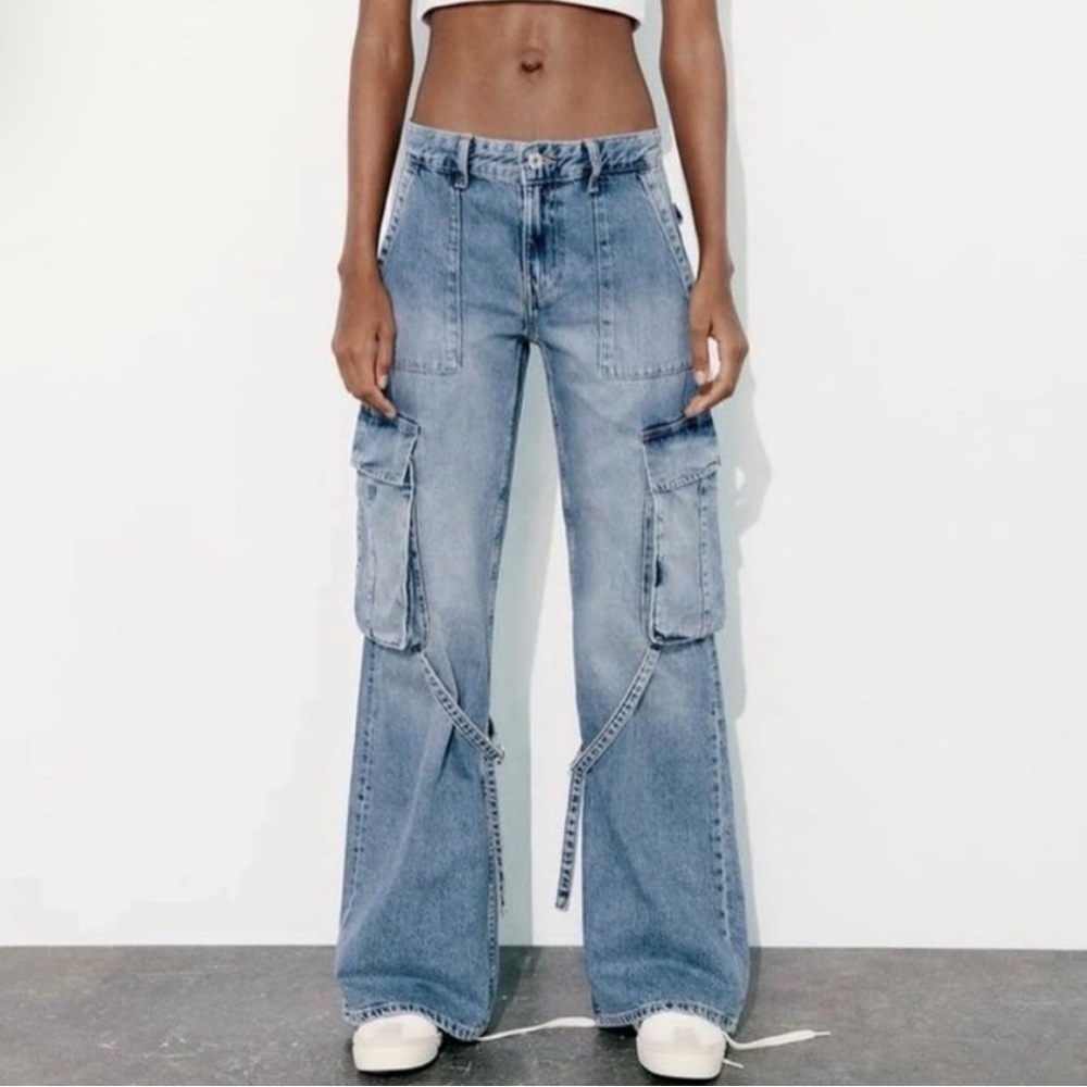 Zara Women's Jeans Blue Denim Cargo Wide Leg 100% Cotton Boho Hippie Streetwear - Picture 1 of 8